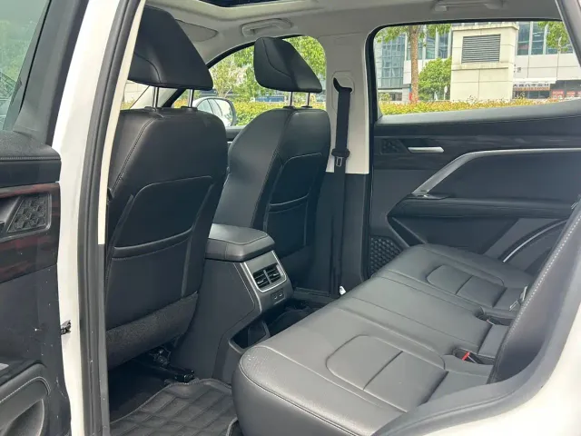 Haval H6 — Фото автомобиля 6