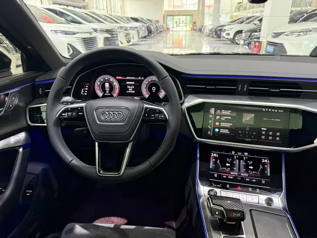 Audi A6L — Фото автомобиля 14