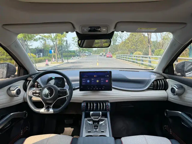 BYD Yuan PLUS — Фото автомобиля 17