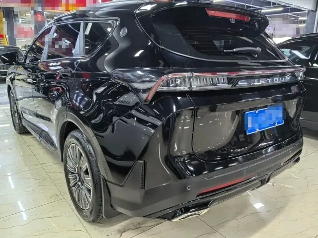 Jetour X70 Plus — Фото автомобиля 4