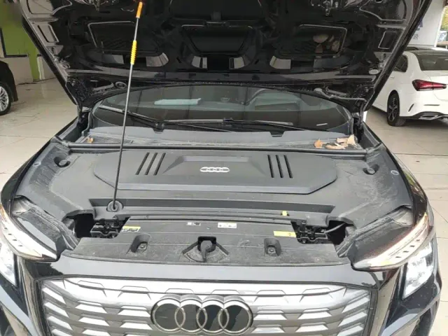 Audi Q5 e-tron — Фото автомобиля 19