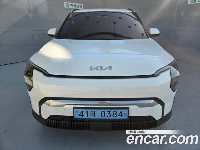 Фотография автомобиля — Kia EV3