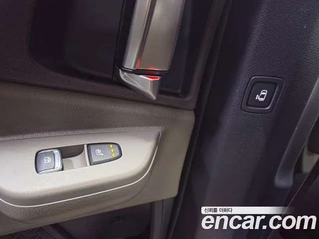 Kia Carnival 4th Gen — Фото автомобиля 16