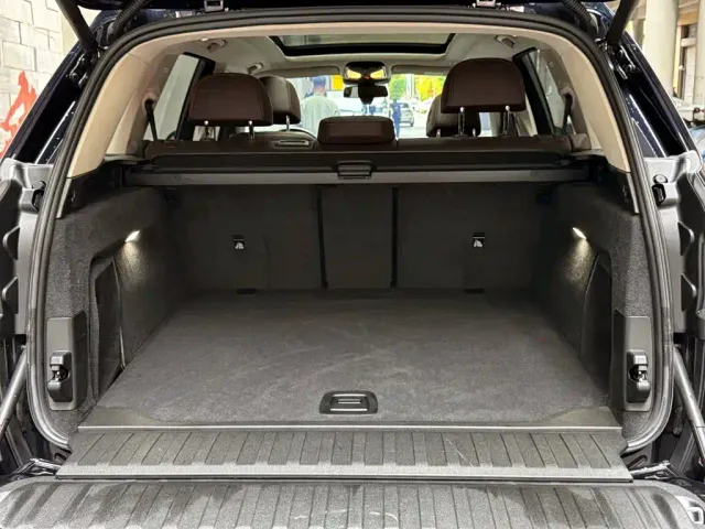BMW X5 — Фото автомобиля 8