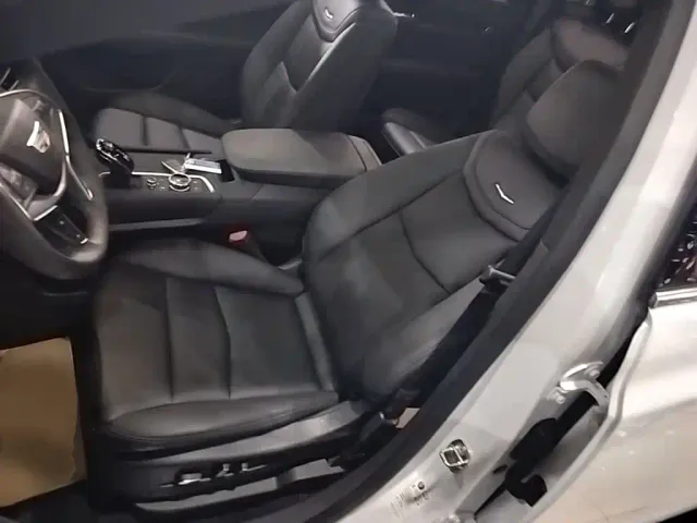 Cadillac XT5 — Фото автомобиля 14