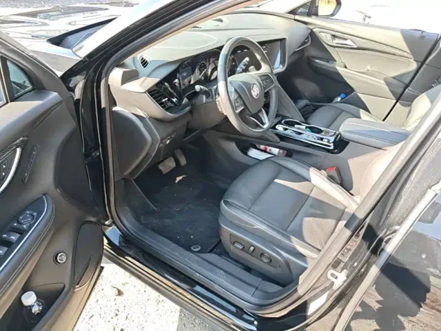 Buick Envision Plus — Фото автомобиля 15
