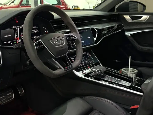 Audi RS 7 — Фото автомобиля 7
