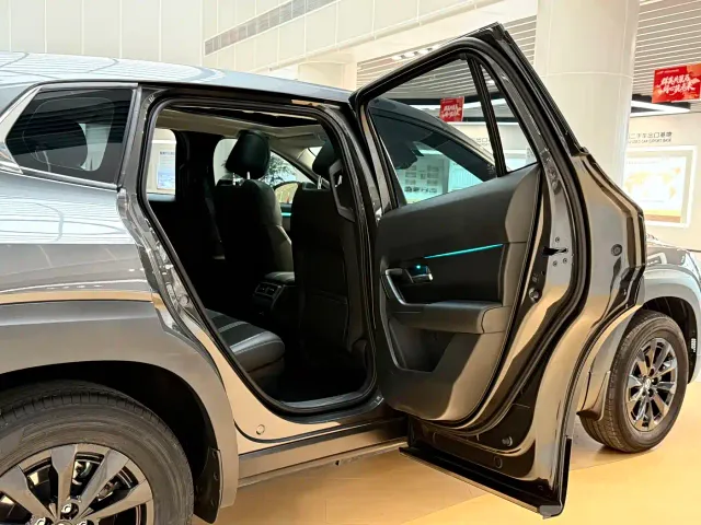 Mazda CX-50 Xingye — Фото автомобиля 10