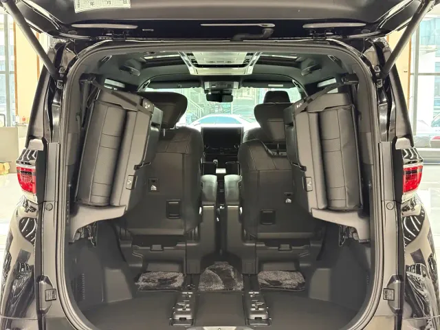 Toyota Vellfire — Фото автомобиля 7