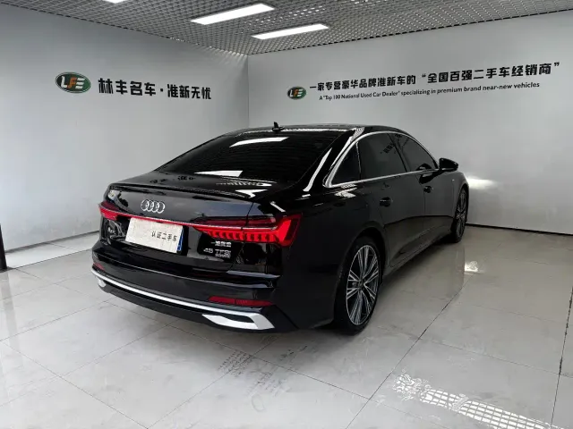 Audi A6L — Фото автомобиля 5