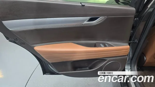Genesis G80 RG3 — Фото автомобиля 25