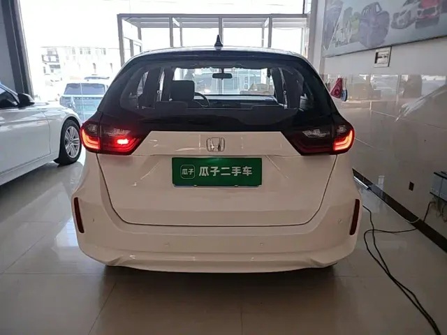 Honda Fit — Фото автомобиля 5
