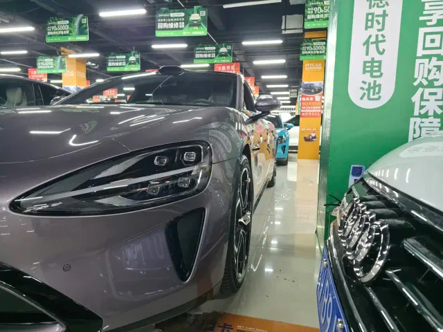 Xiaomi SU7 — Фото автомобиля 4