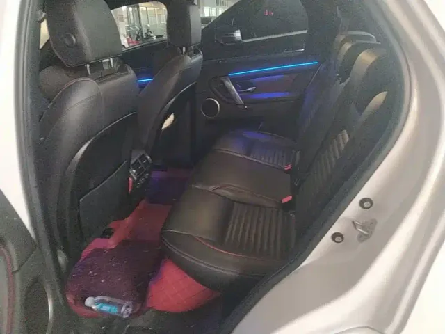 Land Rover Discovery Sport — Фото автомобиля 16