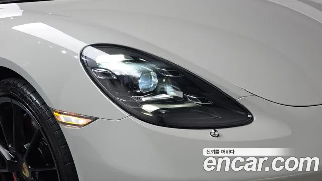 Porsche 718 — Фото автомобиля 7