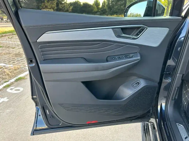 Volkswagen Talagon — Фото автомобиля 11