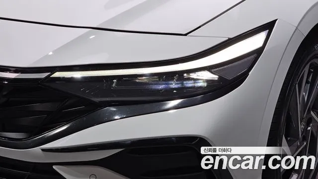 Hyundai Avante CN7 — Фото автомобиля 7
