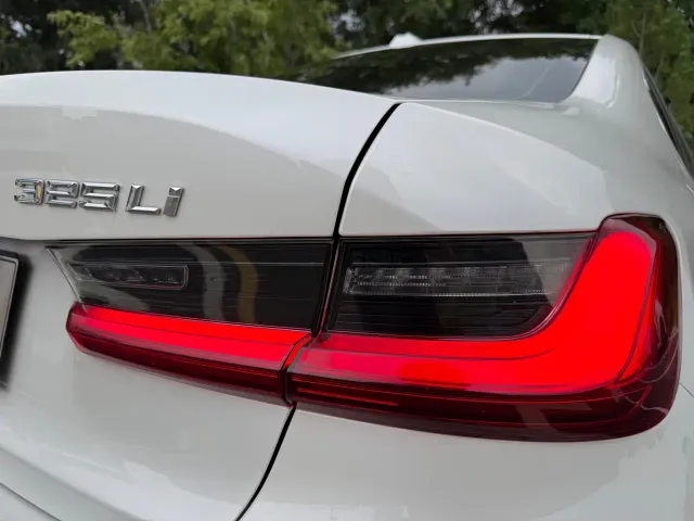 BMW 3 Series — Фото автомобиля 20