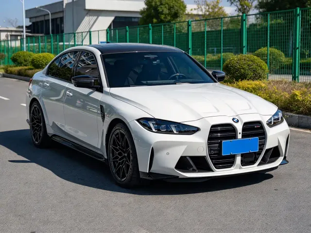 BMW M3 — Фото автомобиля 3