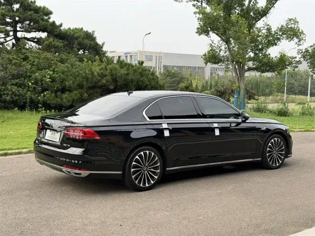 Volkswagen Phideon — Фото автомобиля 4