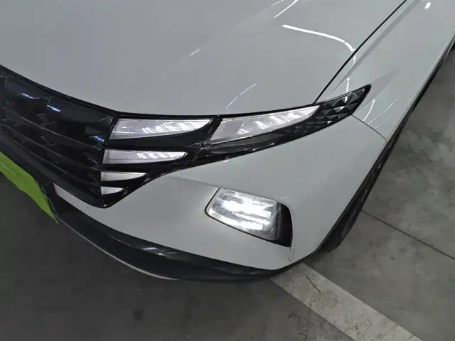 Hyundai Tucson — Фото автомобиля 2