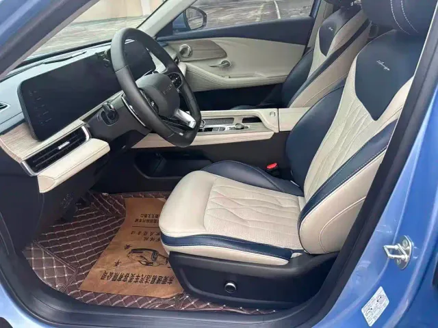 Chery Arrizo 8 — Фото автомобиля 5