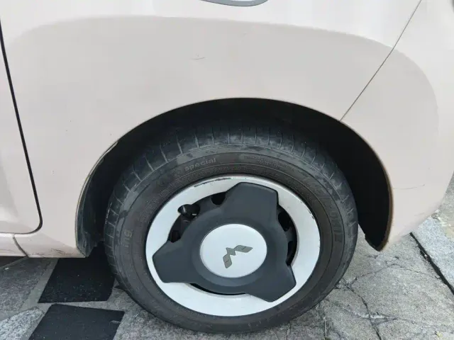 Wuling Hongguang Mini EV — Фото автомобиля 8