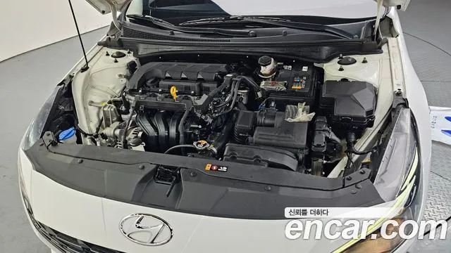 Hyundai AVANTE Avante (CN7) — Фото автомобиля 6