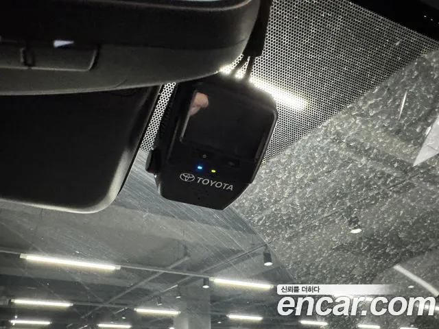 Toyota Alphard — Фото автомобиля 14