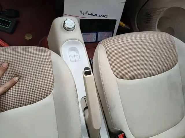 Wuling Hongguang Mini EV — Фото автомобиля 13
