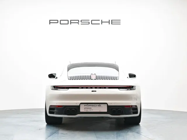 Porsche 911 — Фото автомобиля 16
