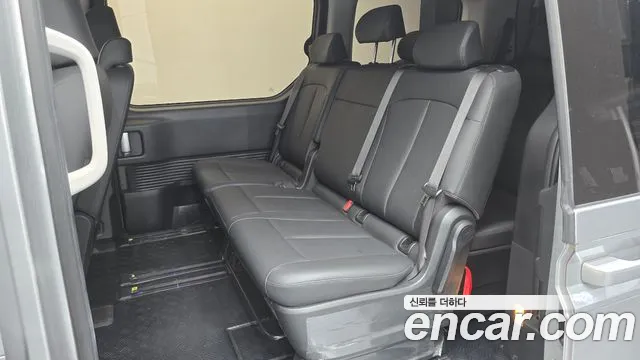 Hyundai Staria — Фото автомобиля 16