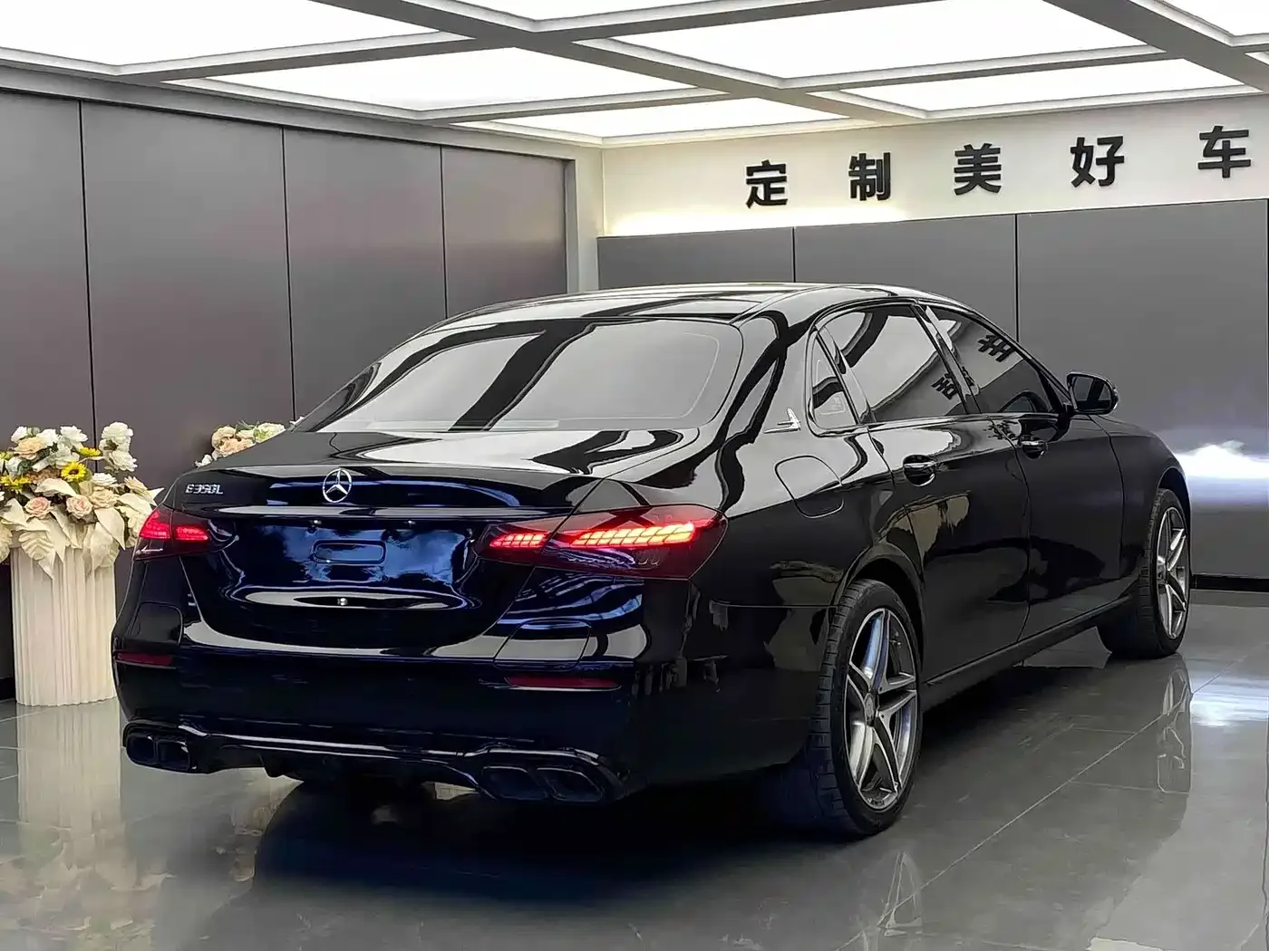 Mercedes-Benz Mercedes-Benz E-Class New Energy 2022 Facelift E 350 e L Plug-in Hybrid Sedan — Фото автомобиля 8