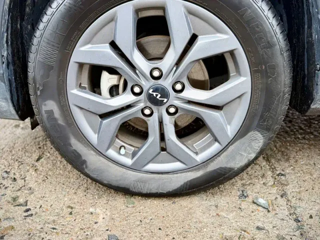 Kia Seltos — Фото автомобиля 9