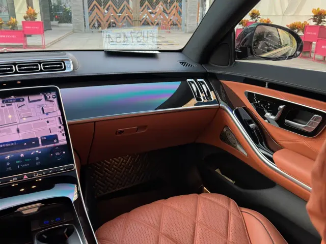Mercedes-Benz Maybach S-Class — Фото автомобиля 26