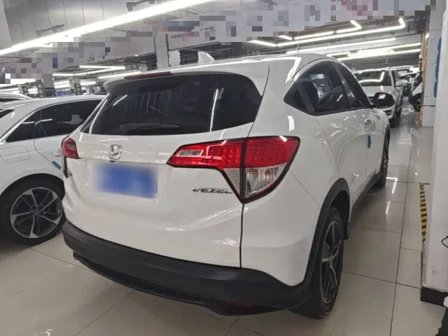 Honda Vezel — Фото автомобиля 6