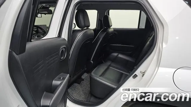 Hyundai Casper — Фото автомобиля 11