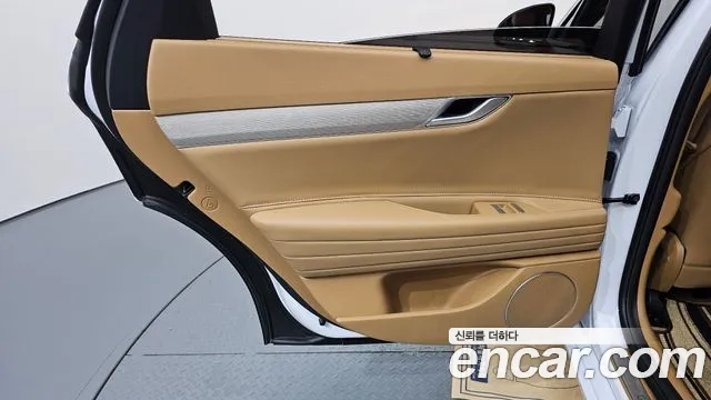 Genesis G80 RG3 — Фото автомобиля 25