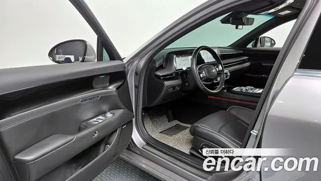 Genesis G90 Бензин 3.5 Turbo e-S/C AWD — Фото автомобиля 12