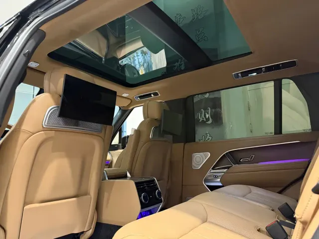 Land Rover Range Rover — Фото автомобиля 18