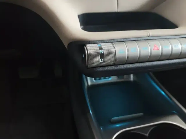 BYD Dolphin — Фото автомобиля 13