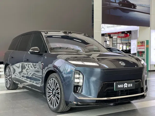 Nio ES8 — Фото автомобиля 3