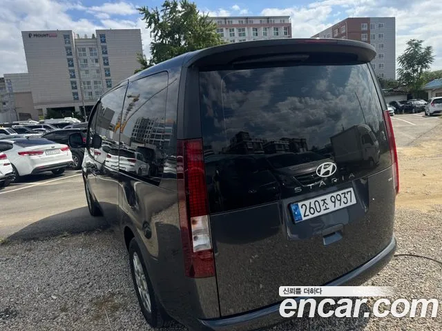 Hyundai Staria — Фото автомобиля 6
