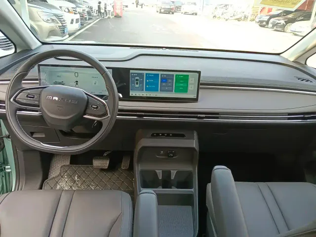 Maxus Dajia 7 — Фото автомобиля 13