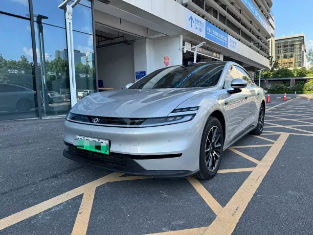 Фотография автомобиля — Changan Qiyuan A06