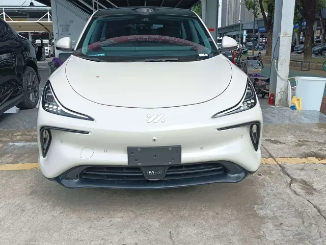 IM Motors LS6 — Фото автомобиля 2