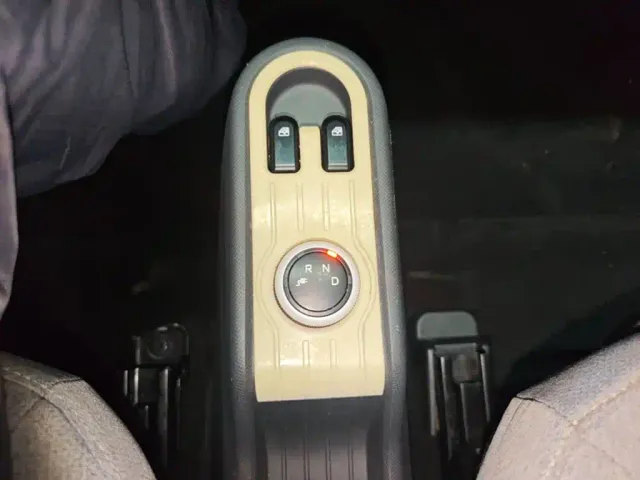 Wuling Hongguang Mini EV — Фото автомобиля 13