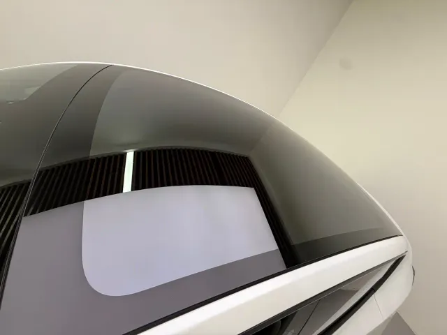 Tesla Model Y — Фото автомобиля 13
