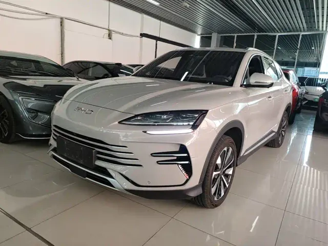 Фотография автомобиля — BYD Song PLUS