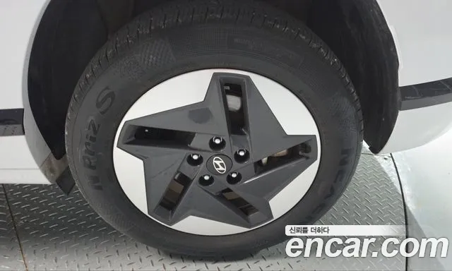 Hyundai Kona SX2 — Фото автомобиля 6